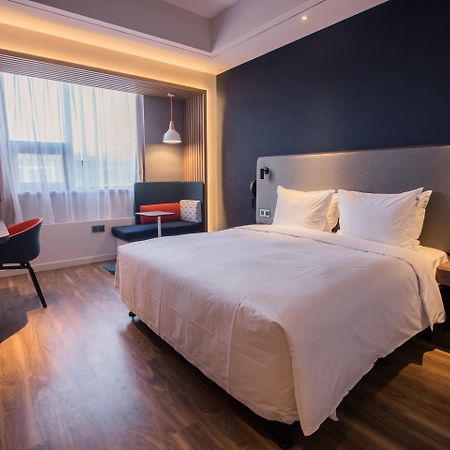 Holiday Inn Express Xi'An Bell Tower By Ihg Exterior photo