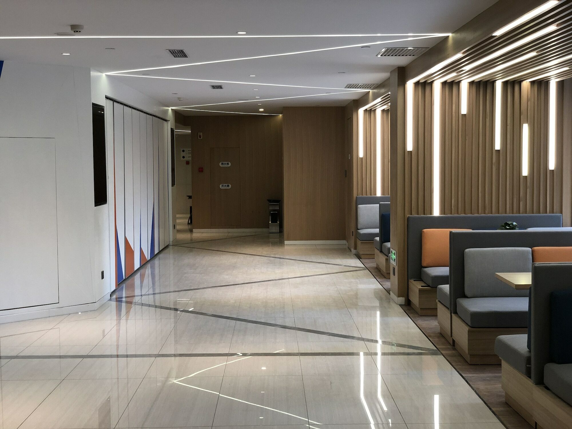 Holiday Inn Express Xi'An Bell Tower By Ihg Exterior photo